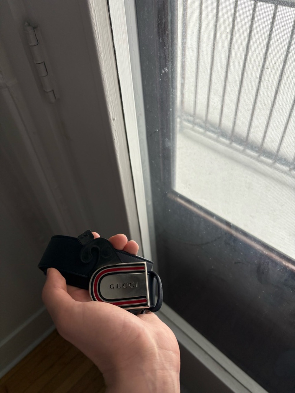 Gucci Dark Navy Leather Belt with Red and Blue Stripe Plaque